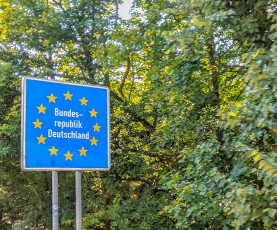 Wir überqueren die Grenze von Polen nach Deutschland